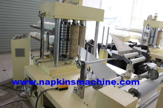 2 Layer Laminated Napkin Folding Machine , 2200 Sheets / Min Tissue Folder